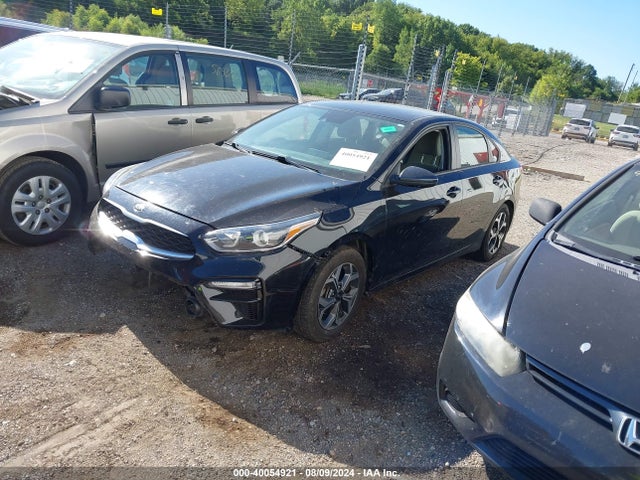 KIA Forte Fe/lxs 2020 3KPF24AD0LE154698 Image 2