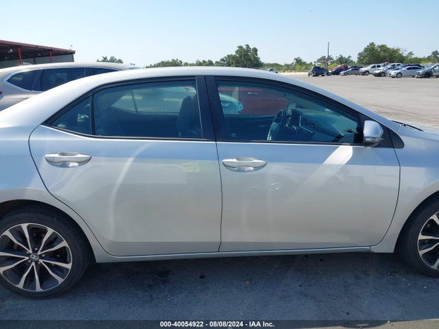 Toyota COROLLA SE 2017 5YFBURHE6HP686693 Image 13