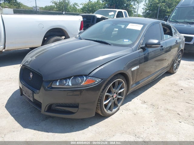 2015 JAGUAR XF SAJWA0F77F8U63289 Photo 1