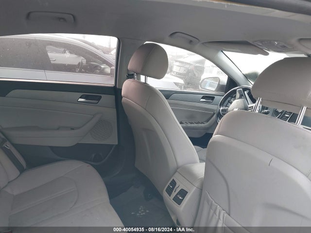 Hyundai SONATA SEL 2019 5NPE34AF9KH743849 Image 8