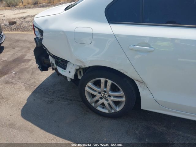 3VW2K7AJ9FM352841 Volkswagen Jetta 2.0l S
