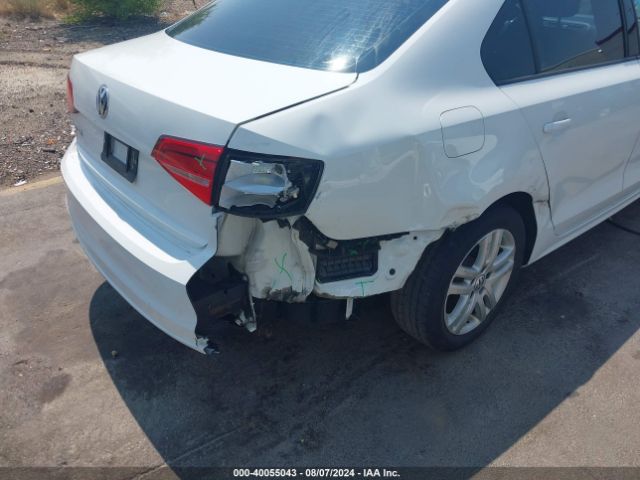 3VW2K7AJ9FM352841 Volkswagen Jetta 2.0l S