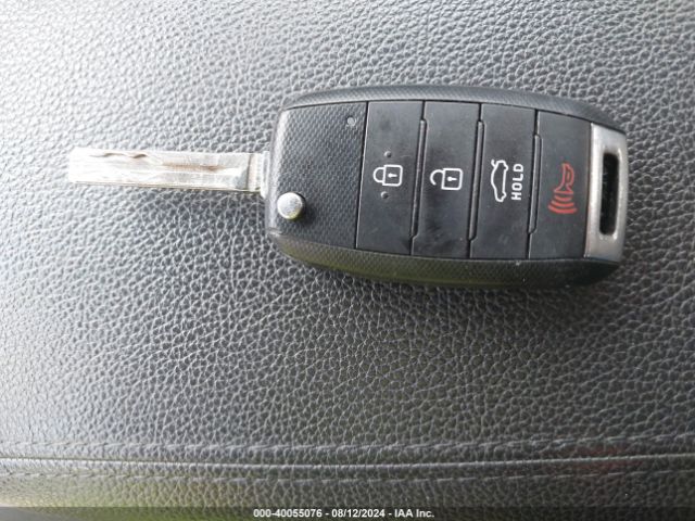 KNAGM4A78F5614521 KIA Optima Lx
