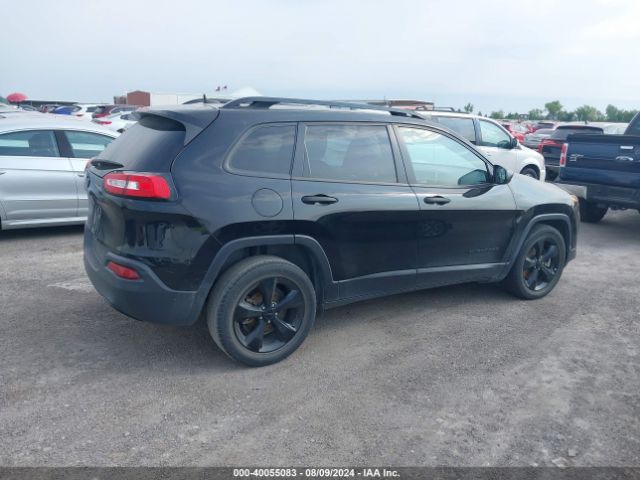 1C4PJLAB0HW571705 Jeep Cherokee Altitude Fwd