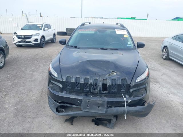 1C4PJLAB0HW571705 Jeep Cherokee Altitude Fwd
