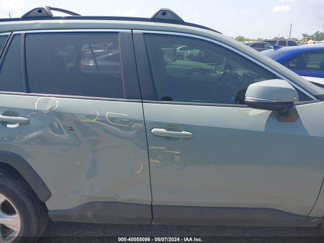 Toyota Rav4 Xle 2019 JTMW1RFV6KJ003688 Image 13