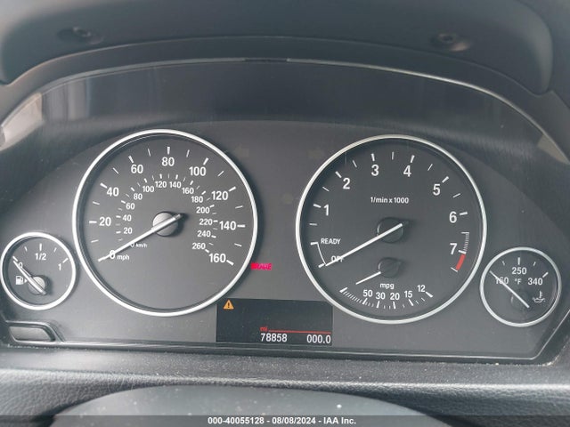 BMW 320i 2017 WBA8A9C56HK620067 Image 7