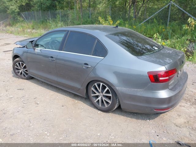 3VWB67AJ9HM390979 Volkswagen JETTA SE