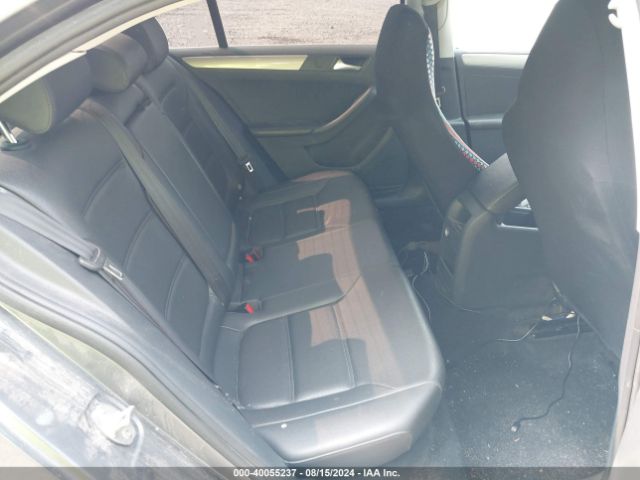 3VWB67AJ9HM390979 Volkswagen JETTA SE