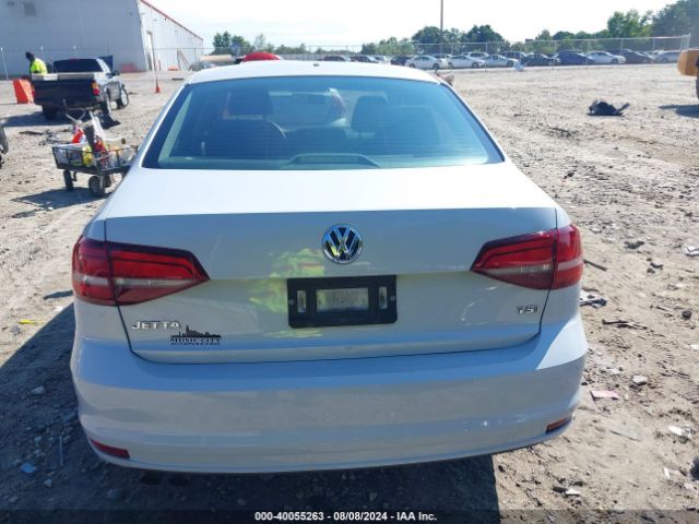 3VW2B7AJ2HM298527 Volkswagen JETTA S