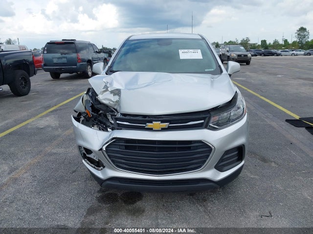 Chevrolet TRAX LS 2018 3GNCJKSB3JL383691 Image 13