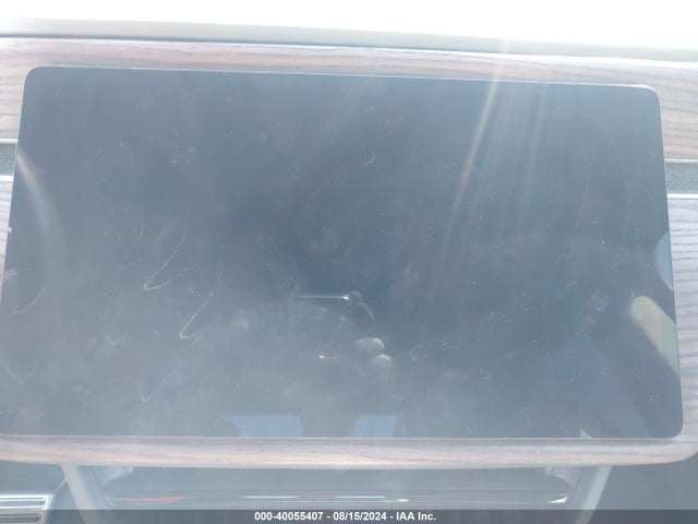 Rivian R1t Adventure 2022 7FCTGAAAXNN014174 Image 19