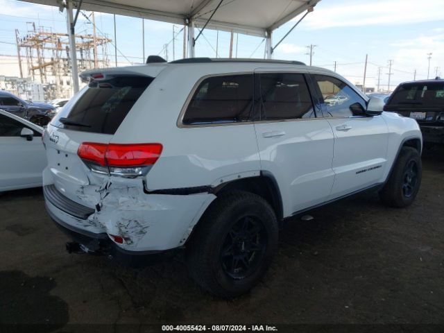 1C4RJFAG9HC769609 Jeep Grand Cherokee Laredo