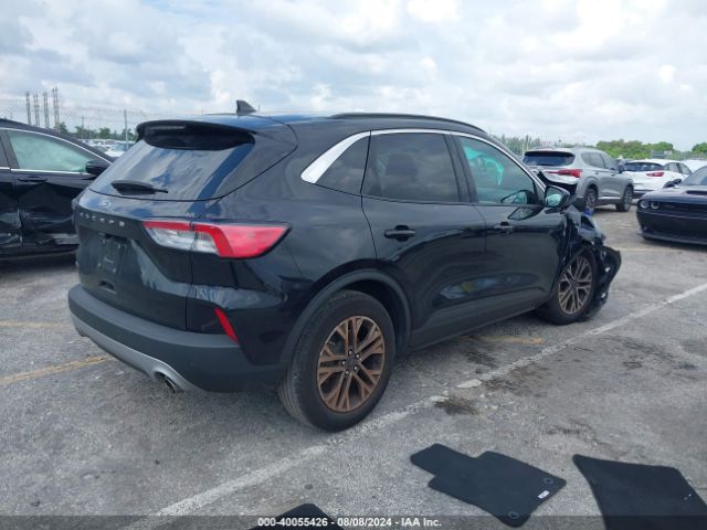 1FMCU0H62NUB87263 Ford ESCAPE SEL