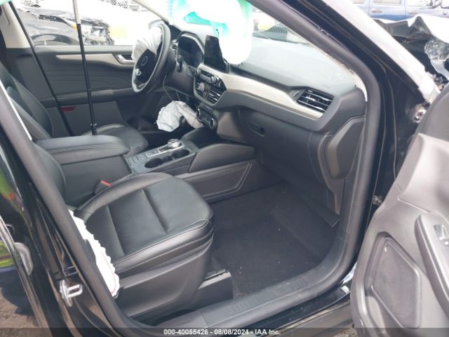 1FMCU0H62NUB87263 Ford ESCAPE SEL