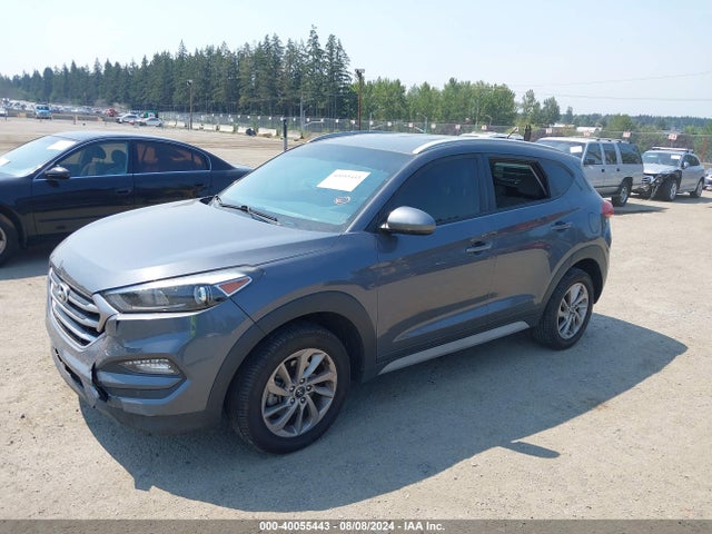 Hyundai TUCSON SE 2017 KM8J3CA43HU444603 Image 2