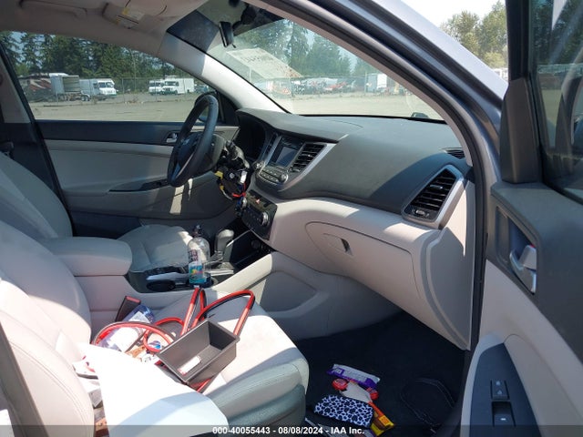 Hyundai TUCSON SE 2017 KM8J3CA43HU444603 Image 5