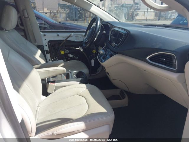 2018 CHRYSLER PACIFICA 2C4RC1BG9JR333352 Photo 4