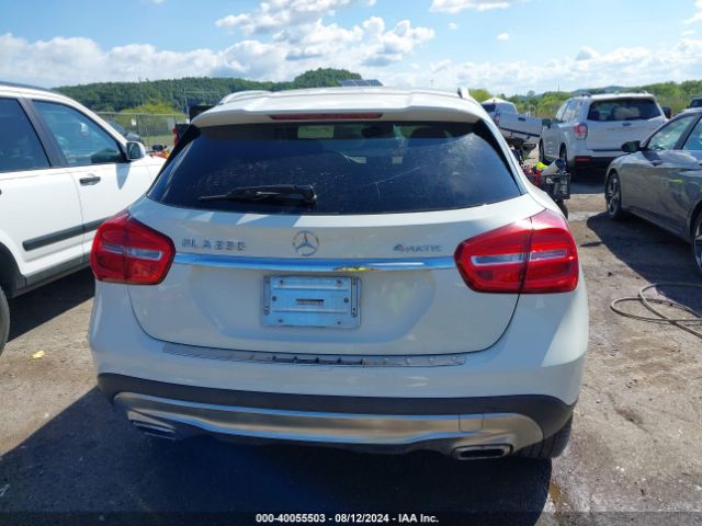 WDCTG4GB5FJ037713 Mercedes-Benz Gla 250 4matic