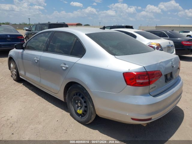 3VW2K7AJ4FM269673 Volkswagen JETTA S