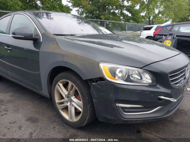 YV1612FS3E2275735 Volvo S60 T5