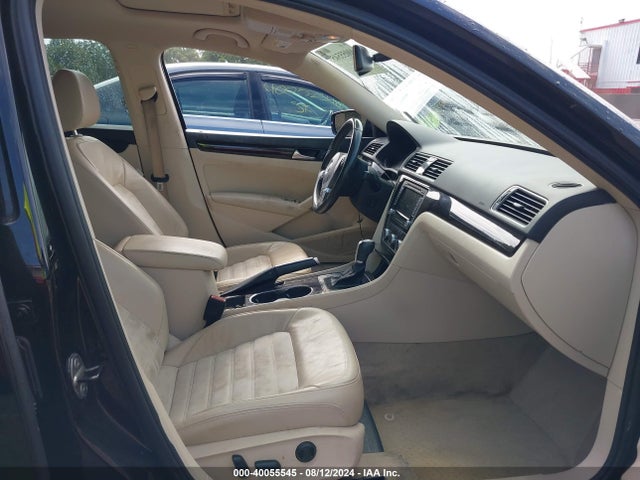 1VWCN7A33EC071700 Volkswagen Passat 2.0l Tdi Sel Premium