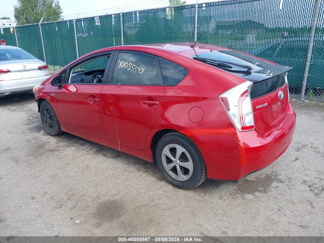 Toyota Prius Two 2014 JTDKN3DU7E1740929 Image 3