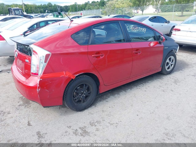 Toyota Prius Two 2014 JTDKN3DU7E1740929 Image 4
