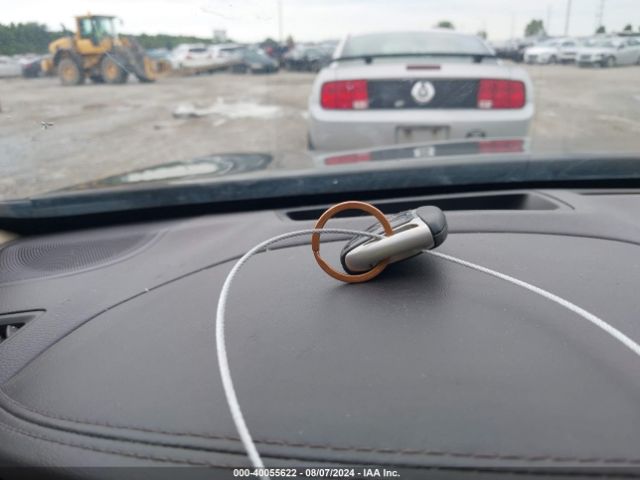KMHGN4JE1FU019879 Hyundai Genesis 3.8l