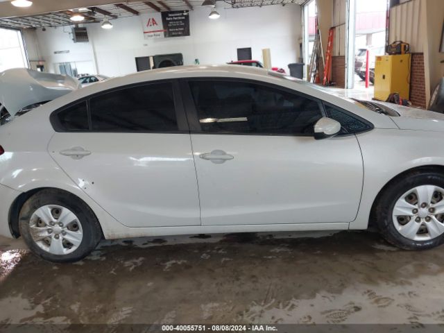 KNAFK4A63F5309453 KIA FORTE LX