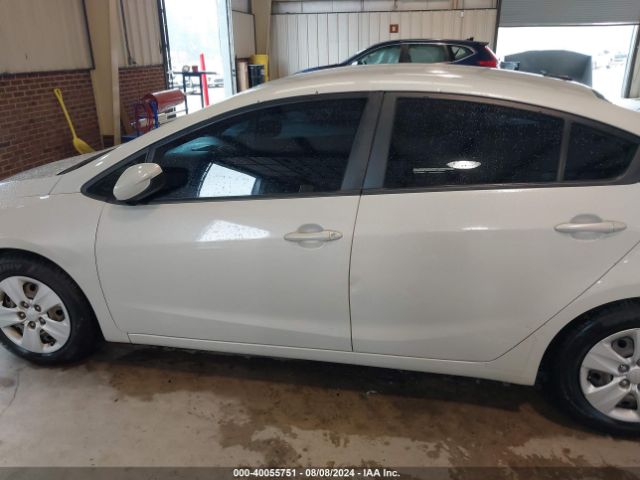 KNAFK4A63F5309453 KIA FORTE LX