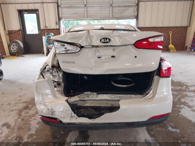 KNAFK4A63F5309453 KIA FORTE LX