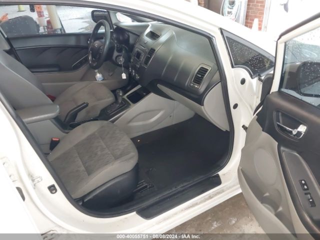 KNAFK4A63F5309453 KIA FORTE LX