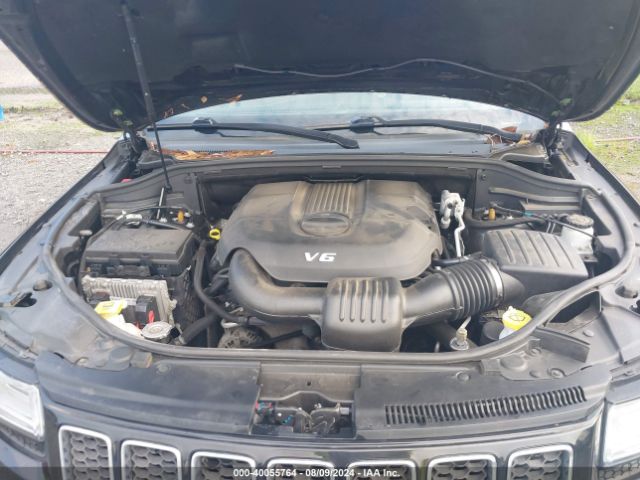 1C4RJFCGXEC528487 Jeep Grand Cherokee Overland