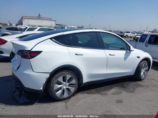 7SAYGDEE9NF346778 Tesla Model Y Long Range Dual Motor All-wheel Drive