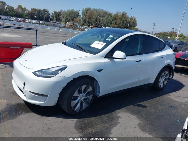 7SAYGDEE9NF346778 Tesla Model Y Long Range Dual Motor All-wheel Drive