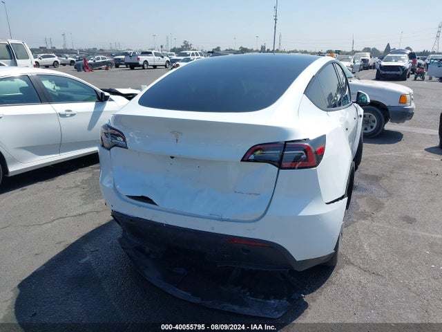 7SAYGDEE9NF346778 Tesla Model Y Long Range Dual Motor All-wheel Drive