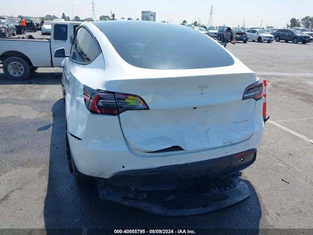 7SAYGDEE9NF346778 Tesla Model Y Long Range Dual Motor All-wheel Drive