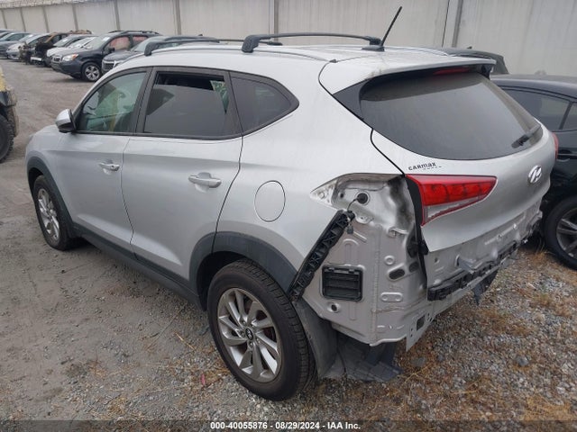 Hyundai TUCSON SE 2016 KM8J33A49GU197621 Image 3
