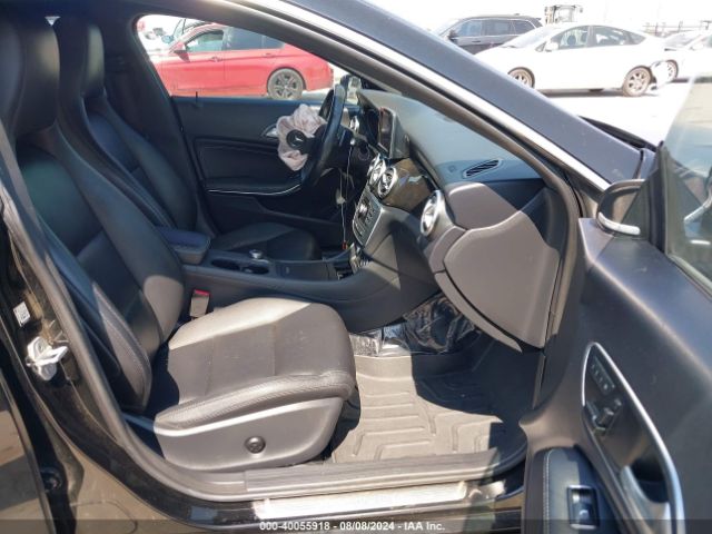 WDDSJ4GB6EN157813 Mercedes-Benz CLA 250 4MATIC