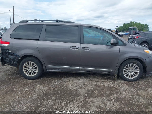 Toyota Sienna Xle/limited 2014 5TDYK3DC6ES409613 Image 13