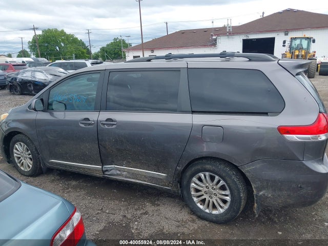 Toyota Sienna Xle/limited 2014 5TDYK3DC6ES409613 Image 14