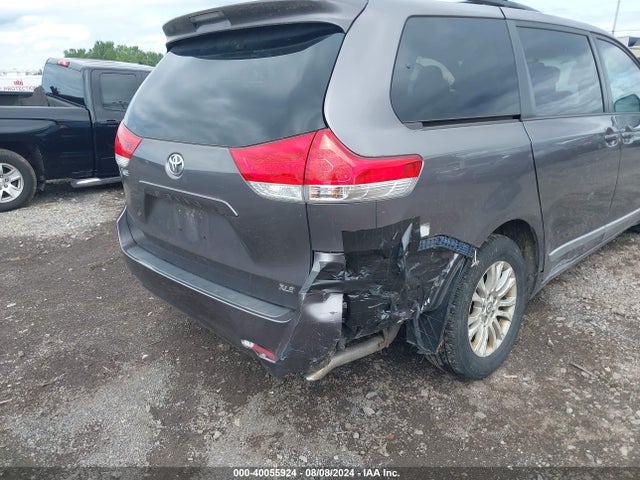 Toyota Sienna Xle/limited 2014 5TDYK3DC6ES409613 Image 6