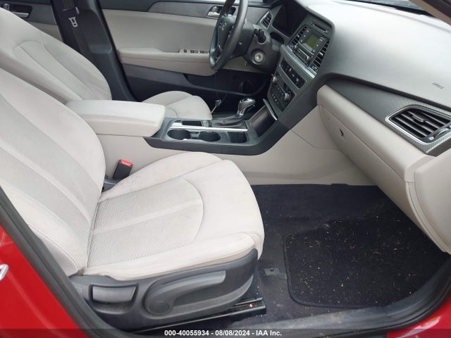 40055934 :رقم المزاد ، 5NPE24AF9HH477423 vin ، 2017 Hyundai Sonata Se مزاد بيع