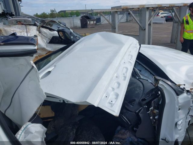 3N1CP5DV7PL553174 Nissan KICKS SR