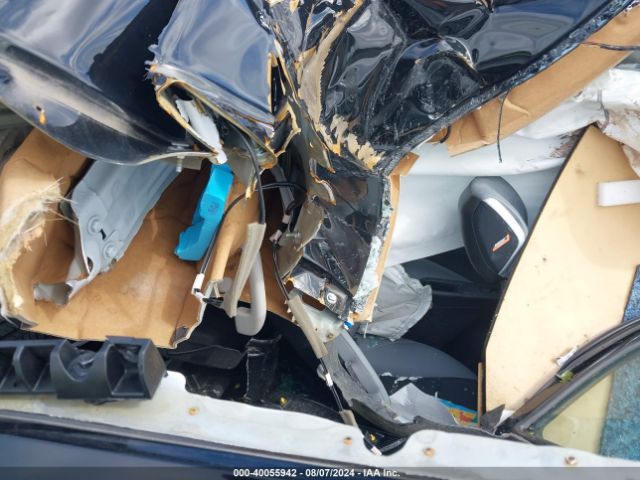 3N1CP5DV7PL553174 Nissan KICKS SR