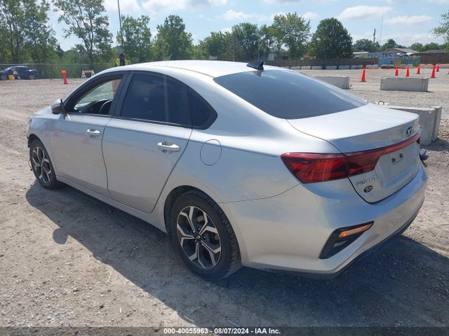 KIA Forte Lxs 2019 3KPF24AD5KE055843 Image 3
