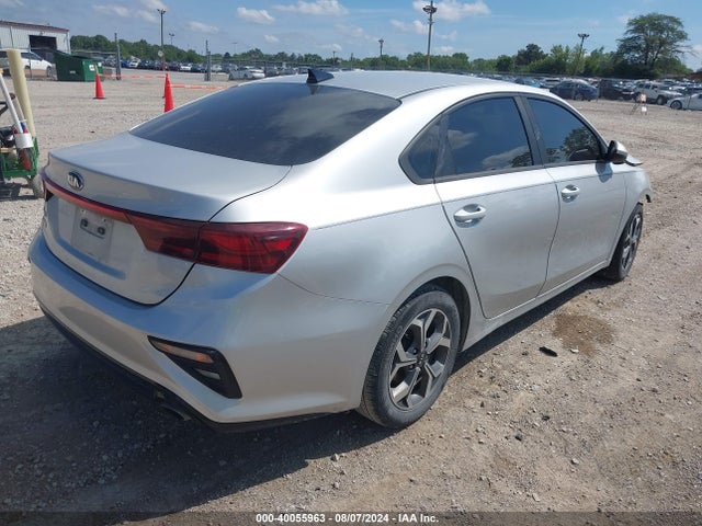 KIA Forte Lxs 2019 3KPF24AD5KE055843 Image 4
