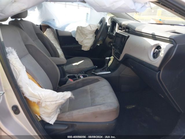 2T1BURHE3JC048021 Toyota COROLLA LE