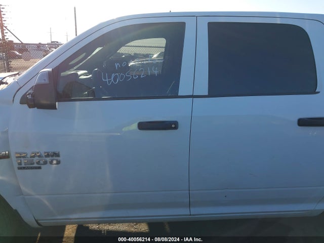 3C6RR7KTXLG290770 RAM 1500 Classic Tradesman  4x4 5'7 Box